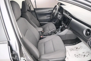 Седан Toyota Corolla 2018 года, 1749000 рублей, Красноярск