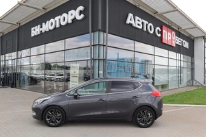 Купе Kia Ceed 2013 года, 1370000 рублей, Мирное