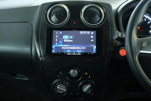 Хетчбэк Nissan Note 2017 года, 999000 рублей, Омск