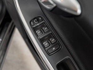 Универсал Volvo V60 2011 года, 1350000 рублей, Красноярск