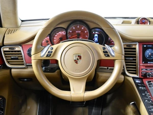 Лифтбек Porsche Panamera GTS 2013 года, 3449900 рублей, Казань