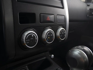 Внедорожник Nissan X-Trail 2010 года, 1050000 рублей, Омск