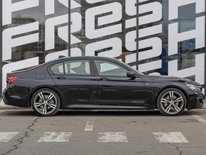 Седан BMW 7 серия 2017 года, 5450000 рублей, Краснодар