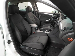 Седан Ford Mondeo 2011 года, 1099000 рублей, Воронеж