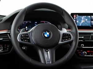 Седан BMW 5 серия 2020 года, 3499999 рублей, Москва