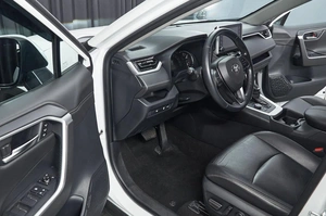 Внедорожник Toyota RAV4 2021 года, 3357000 рублей, Красноярск