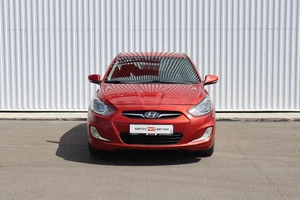 Хэтчбек Hyundai Solaris 2011 года, 670000 рублей, Брянск