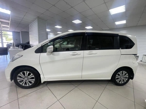 Минивэн Honda Freed 2012 года, 1085000 рублей, Ачинск