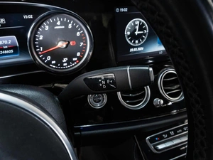 Седан Mercedes-benz E-класс 2018 года, 2119000 рублей, Ставрополь