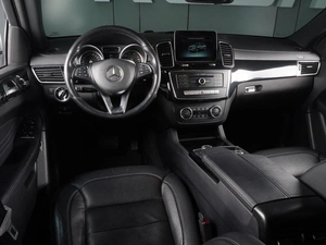 Внедорожник Mercedes-benz GLE-класс Coupe 2019 года, 7820000 рублей, Красный Пахарь