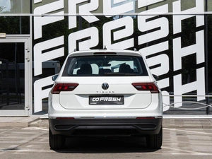 Внедорожник Volkswagen Tiguan 2021 года, 1925000 рублей, Волгоград