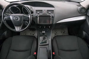 Седан Mazda 3 2012 года, 899000 рублей, Красноярск