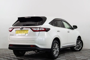 Внедорожник Toyota Harrier 2018 года, 2959000 рублей, Сургут