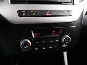 Минивэн Kia Venga 2015 года, 1159000 рублей, Аксай