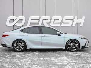 Седан Toyota Camry 2024 года, 3920000 рублей, Краснодар