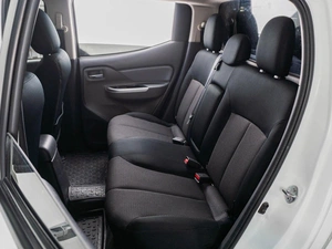 Пикап Mitsubishi L200 2016 года, 1844000 рублей, Тюмень