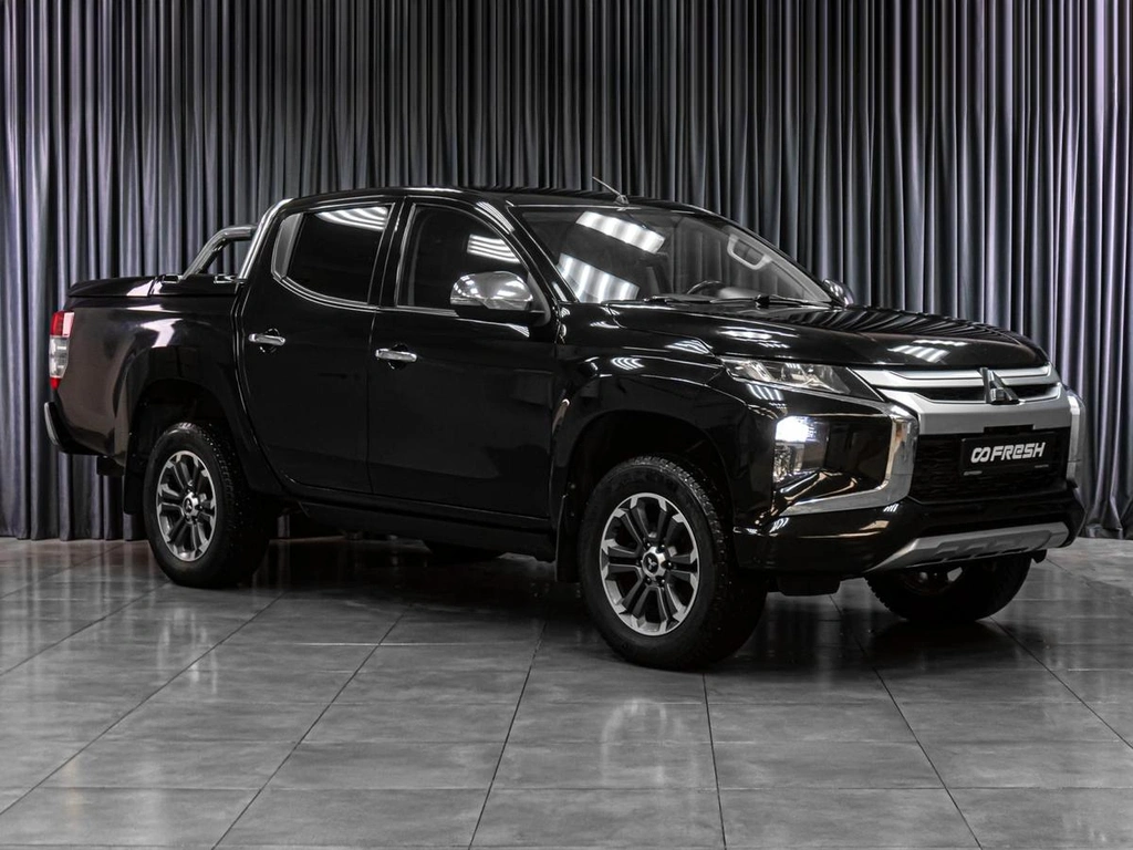 Пикап Mitsubishi L200 2019 года, 2349000 рублей, Тюмень