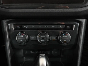 Внедорожник Volkswagen Tiguan 2018 года, 2799000 рублей, Ростов-на-Дону