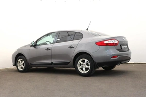 Седан Renault Fluence 2013 года, 899000 рублей, Орёл