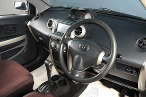 Хетчбэк Toyota Ist 2002 года, 619000 рублей, Тюмень