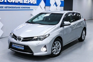 Хетчбэк Toyota Auris 2013 года, 1248000 рублей, Солонцы