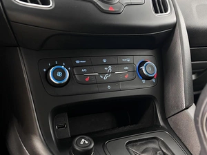 Хетчбэк Ford Focus 2015 года, 985000 рублей, Казань