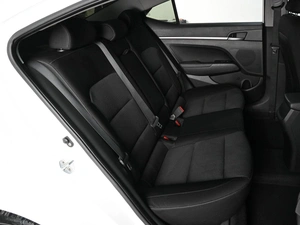 Седан Hyundai Elantra 2017 года, 1629000 рублей, Аксай