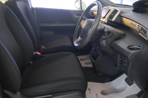 Минивэн Honda Freed 2011 года, 1289000 рублей, Омск