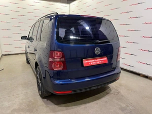 Минивэн Volkswagen Touran 2007 года, 399000 рублей, Красноярск