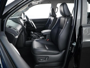 Внедорожник Toyota Land Cruiser Prado 2020 года, 5649999 рублей, Москва