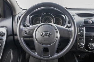 Седан Kia Cerato 2010 года, 749000 рублей, Барнаул