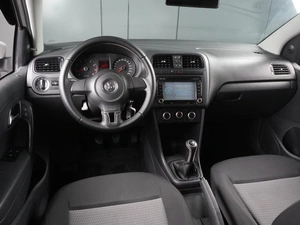 Седан Volkswagen Polo 2011 года, 755000 рублей, Минеральные Воды