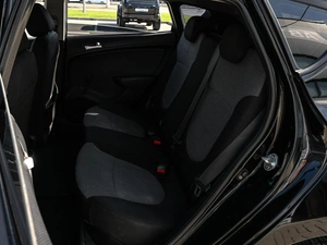 Хетчбэк Hyundai Solaris 2011 года, 809000 рублей, Волгоград