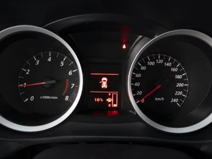 Седан Mitsubishi Lancer 2011 года, 810000 рублей, Омск