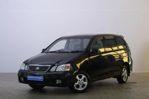 Минивэн Toyota Gaia 2001 года, 739000 рублей, Омск