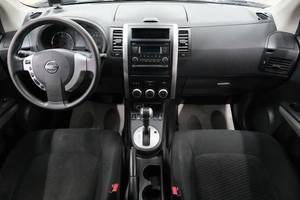 Внедорожник Nissan X-Trail 2013 года, 1399000 рублей, Омск