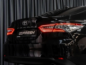 Седан Toyota Camry 2019 года, 3249000 рублей, Тюмень