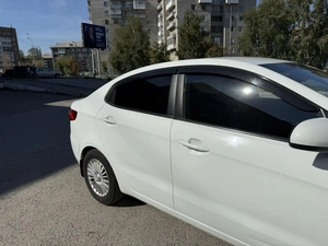 Седан Kia Rio 2013 года, 828000 рублей, Большеулуйский район