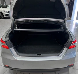 Седан Toyota Camry 2018 года, 2707000 рублей, Красноярск