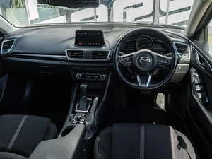 Хетчбэк Mazda Axela 2017 года, 1220000 рублей, Краснодар