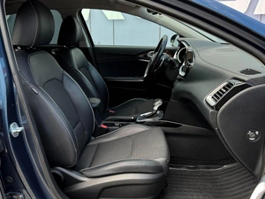Хетчбэк Kia Ceed 2019 года, 1899000 рублей, Кропоткин