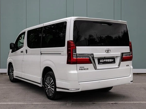 Минивэн Toyota Hiace 2021 года, 5350000 рублей, Большой Сочи