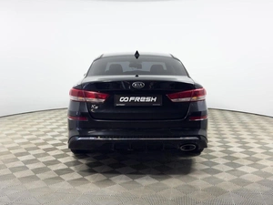 Седан Kia K5 2019 года, 1672900 рублей, Казань