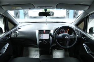 Хетчбэк Mitsubishi Colt 2009 года, 558000 рублей, Солонцы