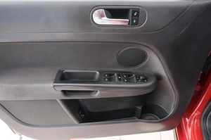 Хетчбэк Volkswagen Golf Plus 2011 года, 849000 рублей, Красноярск