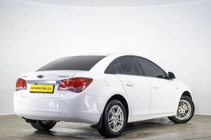 Седан Chevrolet Cruze 2012 года, 899000 рублей, Оренбург
