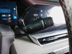 Внедорожник Geely Monjaro 2023 года, 3199000 рублей, Воронеж