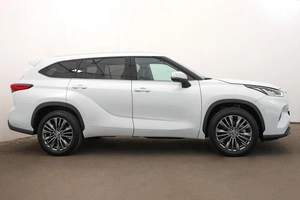 Внедорожник Toyota Highlander 2025 года, 5780000 рублей, Орёл