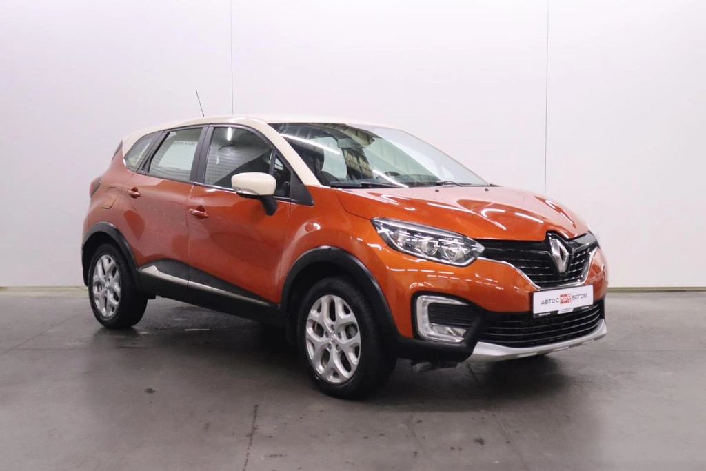 Внедорожник Renault Kaptur 2016 года, 1520000 рублей, Брянск