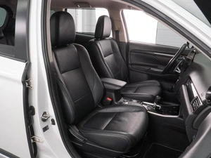 Внедорожник Mitsubishi Outlander 2018 года, 1849000 рублей, Воронеж